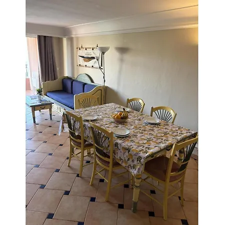 Riviera Living For Six *