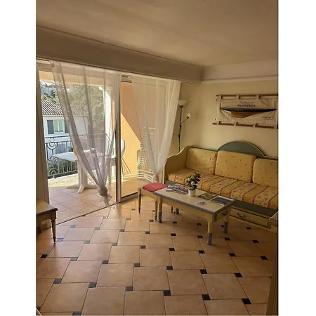 Riviera Living For Six *